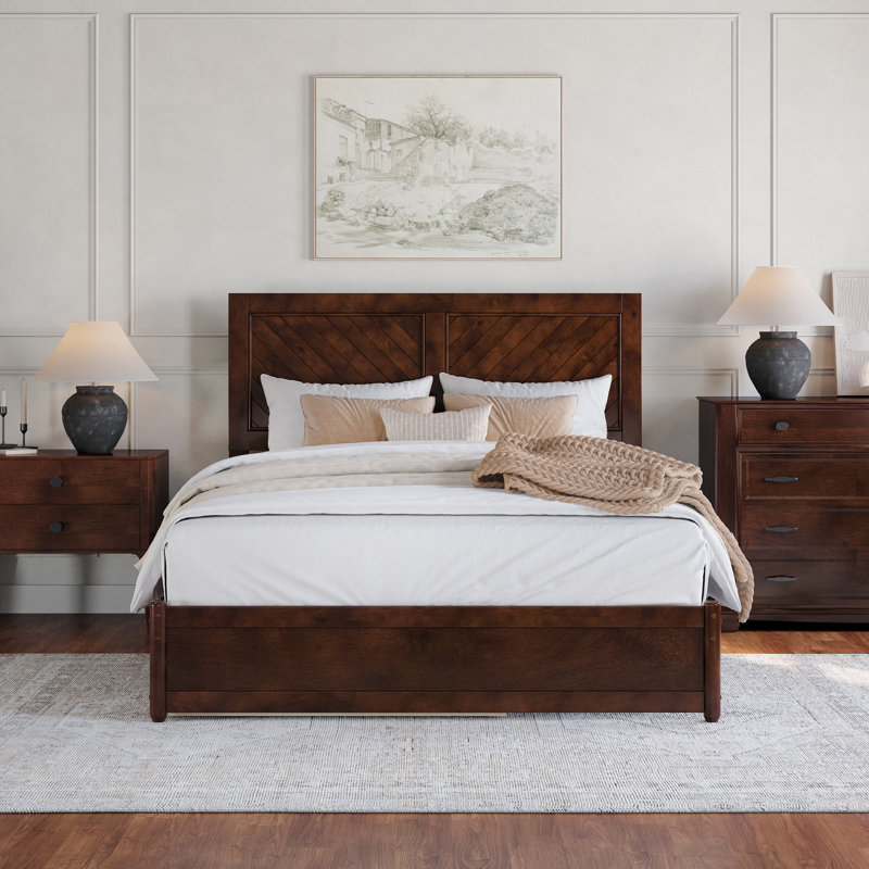 Lamarkus Solid Wood Platform Bed with Footboard & Trundle, Walnut, Queen