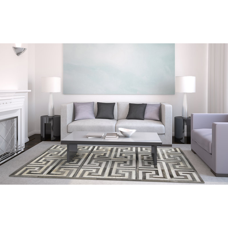 Area Cowhide Geometric Area Rug in Gray, Rectangle 4' x 6'