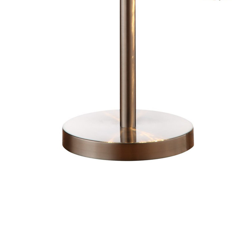 Lampe Maybellene, Non