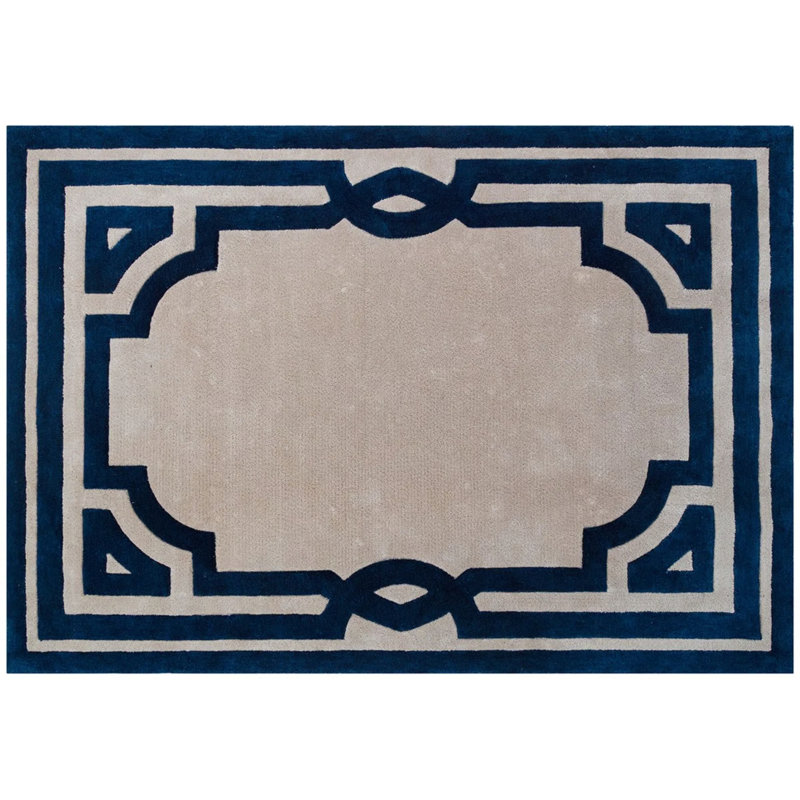 Tapis touffeté spécial à motif géométrique beige et bleu marine tissé à la machine, Rectangle 8 pi 2 po x 9 pi 10 po