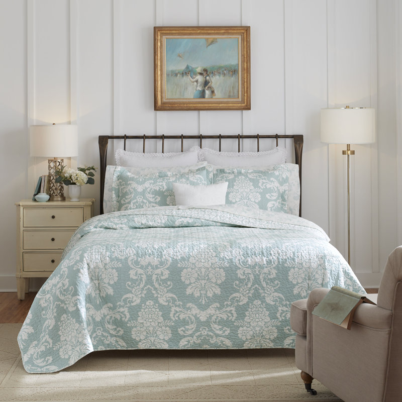 Ensemble de courtepointe réversible en coton Laura Ashley Venetia, Courtepointe très grand + 2 taies décoratives, Bleu
