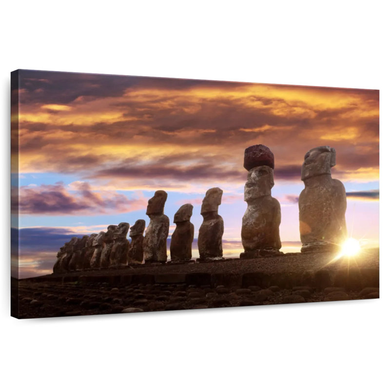 Lilie, soleil levant sur des statues Moai, H 30 po x l 45 po