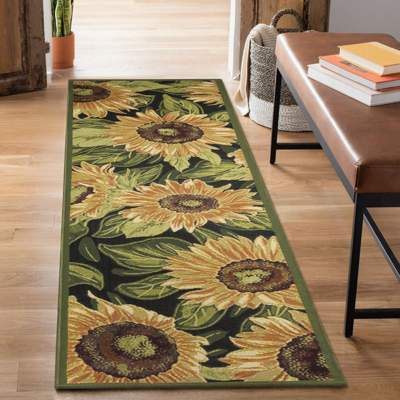 Akera Floral Power Loomed Indoor and Outdoor Performance Rug, Runner 1'11" x 7'6"