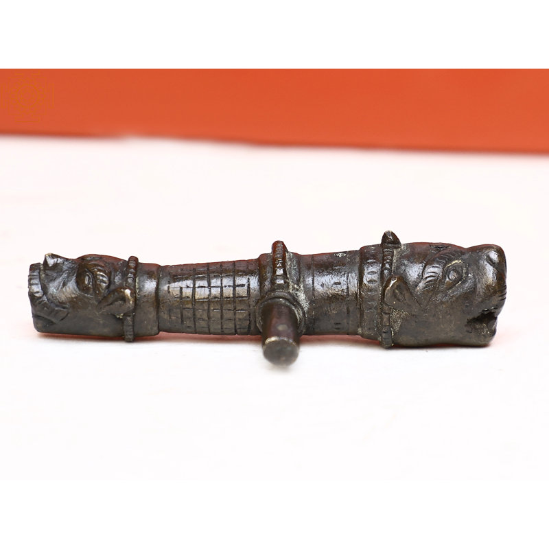 Accessoire de porte en laiton style rétro Cannon - article de décoration intérieure