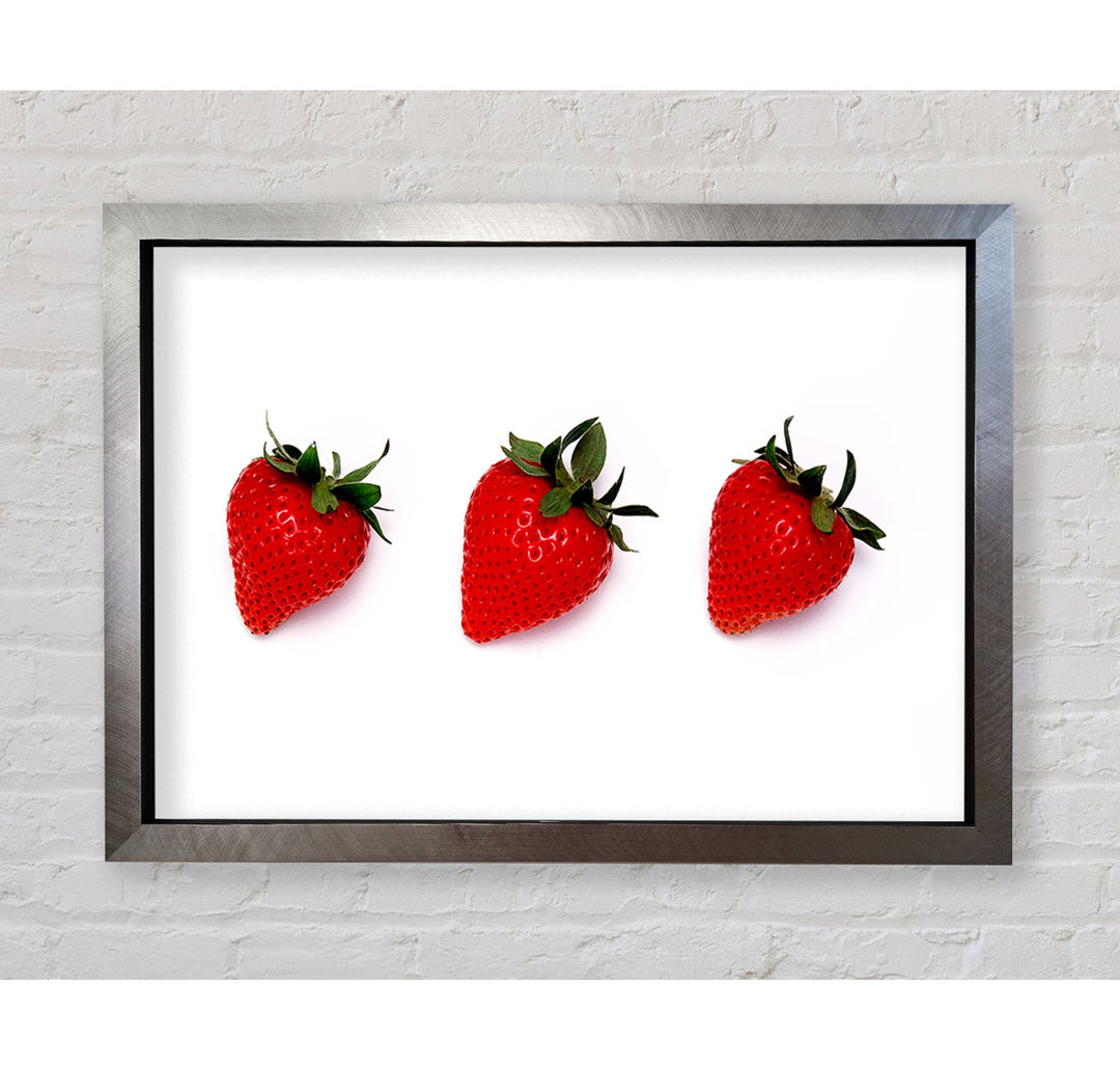 Trio Of Strawberrys - Einzelne Bilderrahmen Kunstdrucke