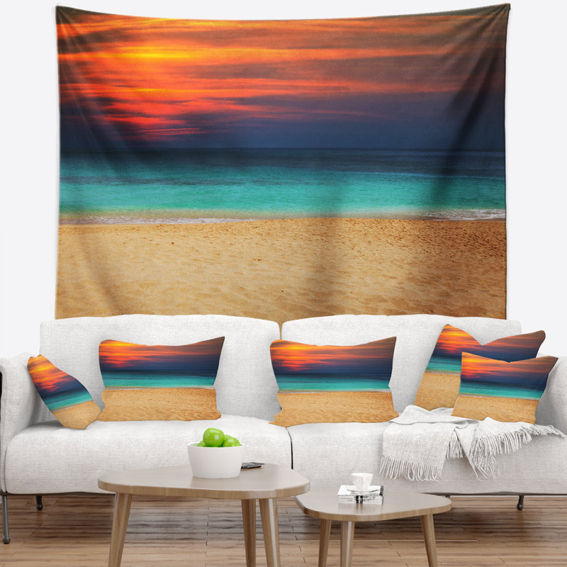 Tapisserie de mer sable à mer de couleur ciel, H 50 po x l 60 po