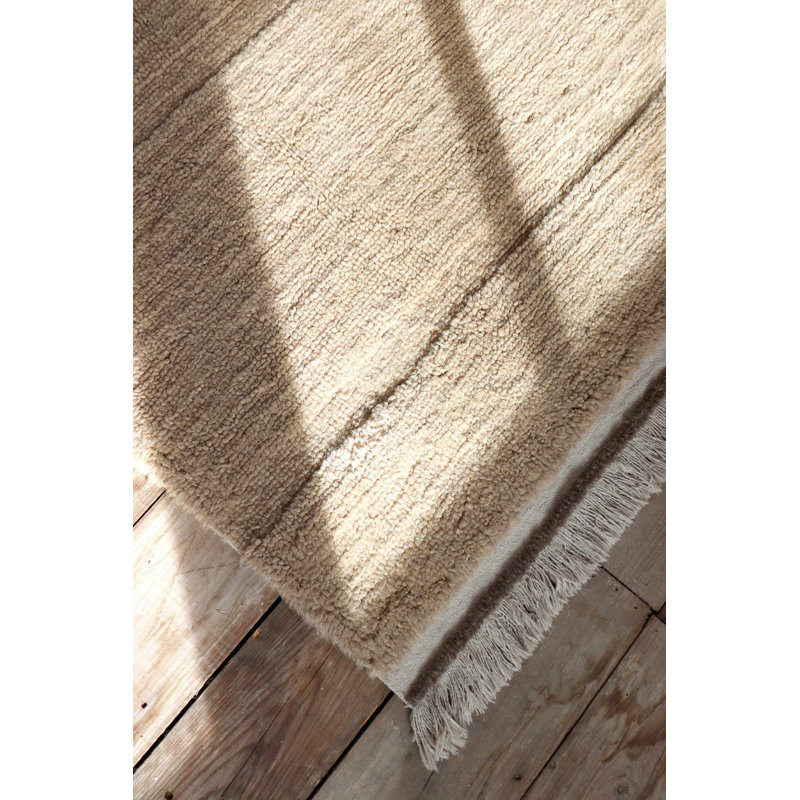 Sheep Of The World Wool Area Rug in Sheep Beige, Rectangle 6'7" x 9'10"
