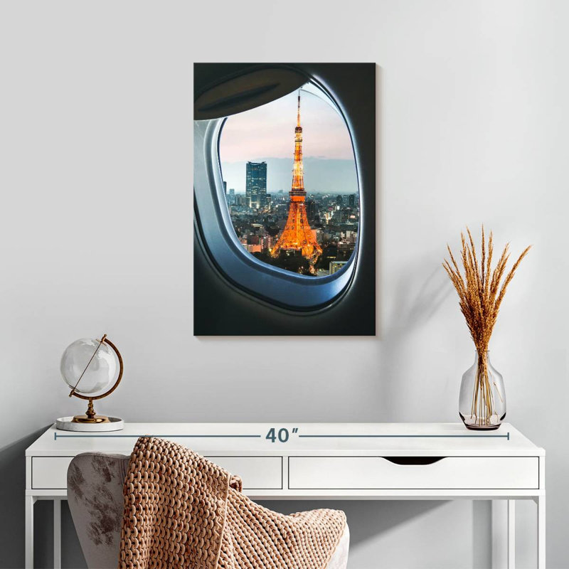 Vue de la fenêtre de la tour Aime Aime, H 24 po x l 16 po