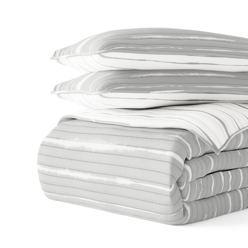 Light Gray Full Microfiber Reversible Quilt Set