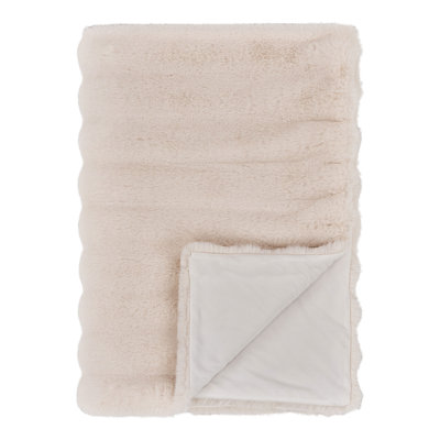 Aholla Throw Blanket
