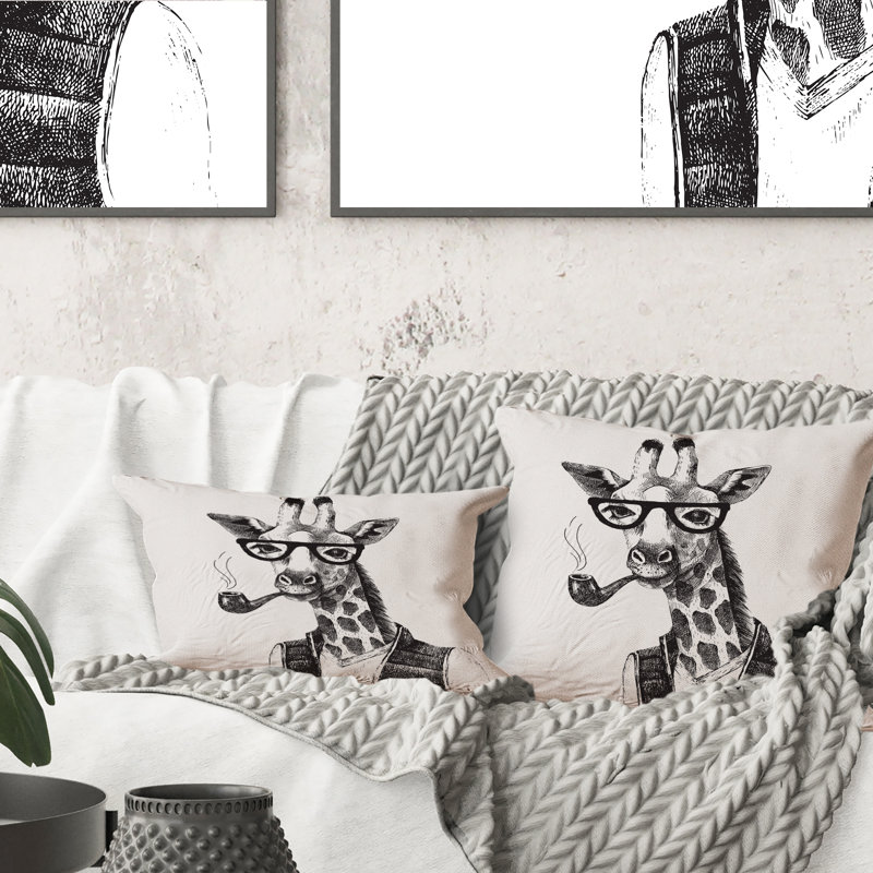 Portrait of Giraffe Hipster - Coussin décoratif à imprimé traditionnel, 18 po x 18 po