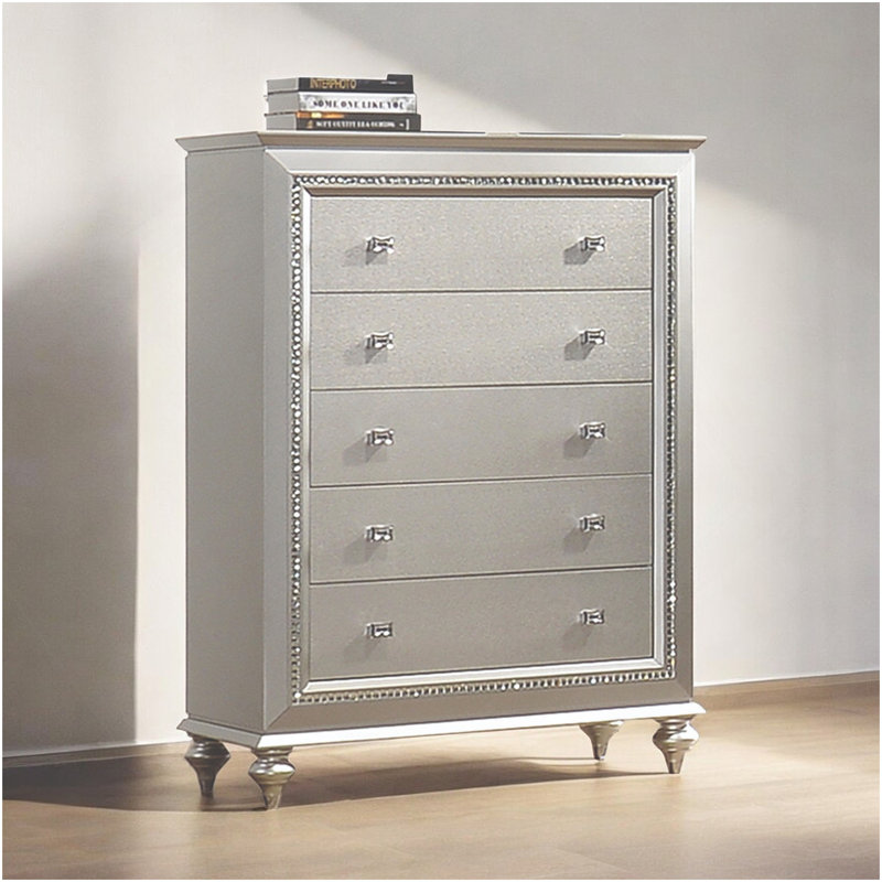 Commode à finition champagne Kaitlyn, Champagne