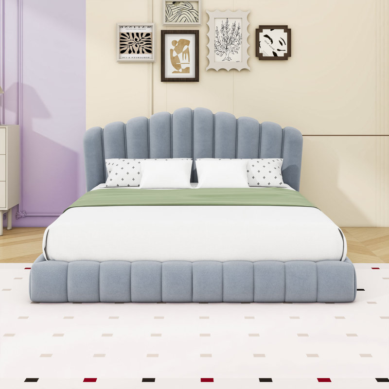 Grand lit plateforme tapissier avec tête de lit en velours, Bleu clair
