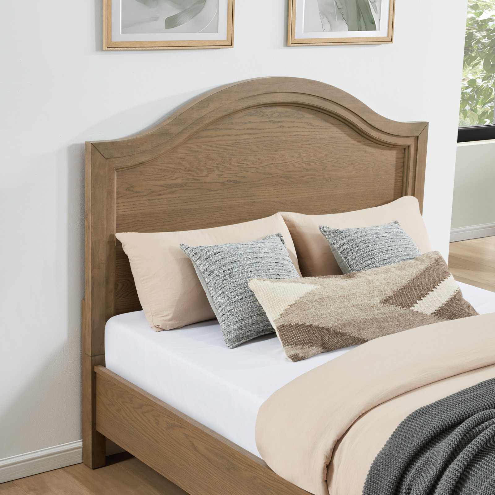 Bartlett Bed, Queen, Brown