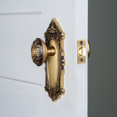 Grandeur Grande Victorian Plate Privacy with Grande Victorian Door Knob