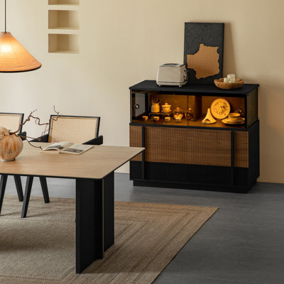Buffet simple et élégant