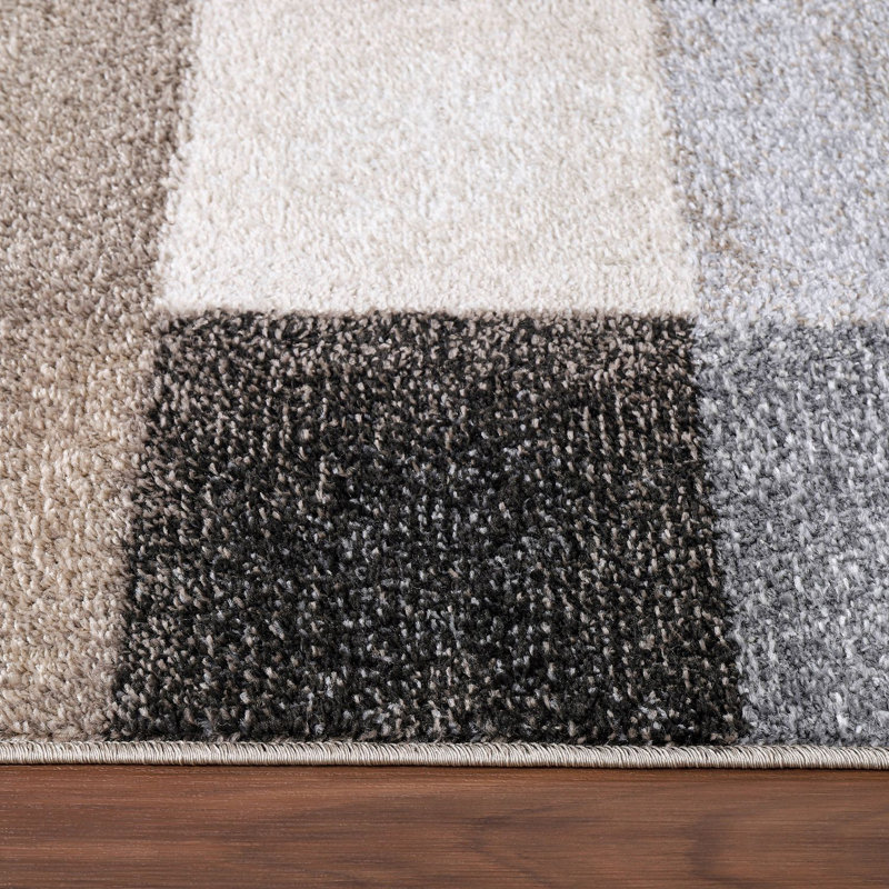 Checkered Area Rug in Patchwork Style in Beige and Grey, Rectangle 6'7" x 9'2"