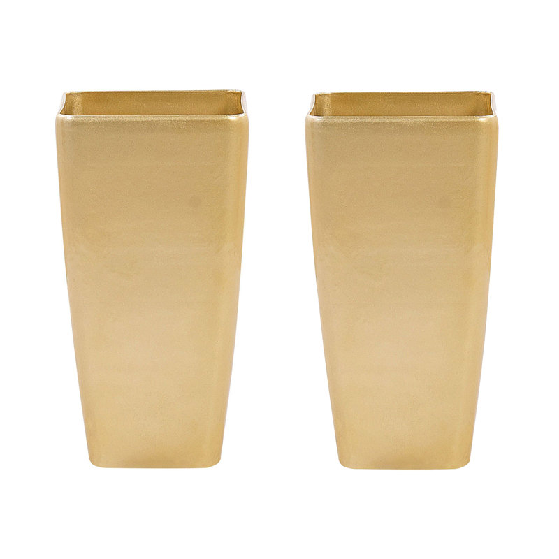 Aljoscha Pot Planter