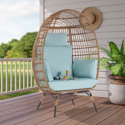 Chaise longue d'extérieur en osier