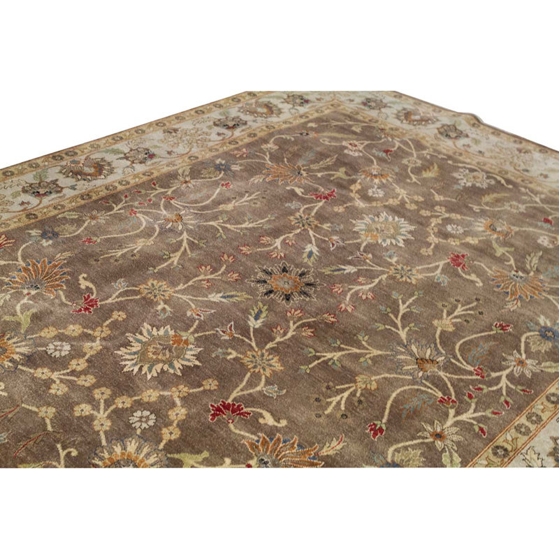 Tapis brun / gris / beige noué à la main