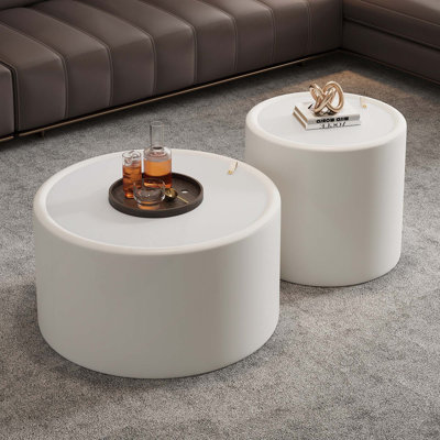Table basse moderne d'appoint moderne avec plateau en verre trempé, corps en cuir PU et rangement caché pour le salon