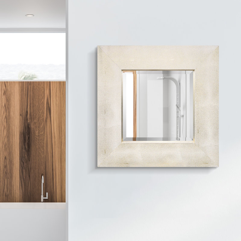 Miroir d'appoint biseauté en cuir chagrin métallique, Doré / Blanc