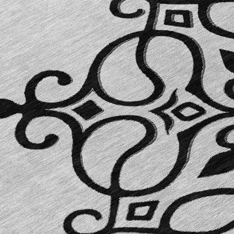 Machine Washable Indoor/Outdoor Chantille ACN874 ScrollsRug, 5' x 7'6", Gray