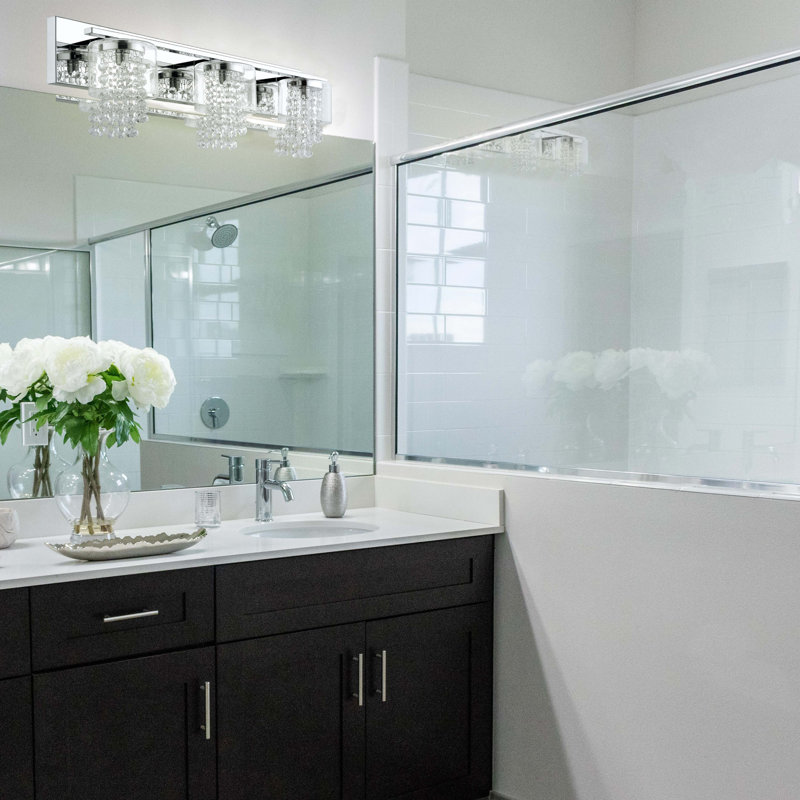 Chevi 3 - Light Vanity Light