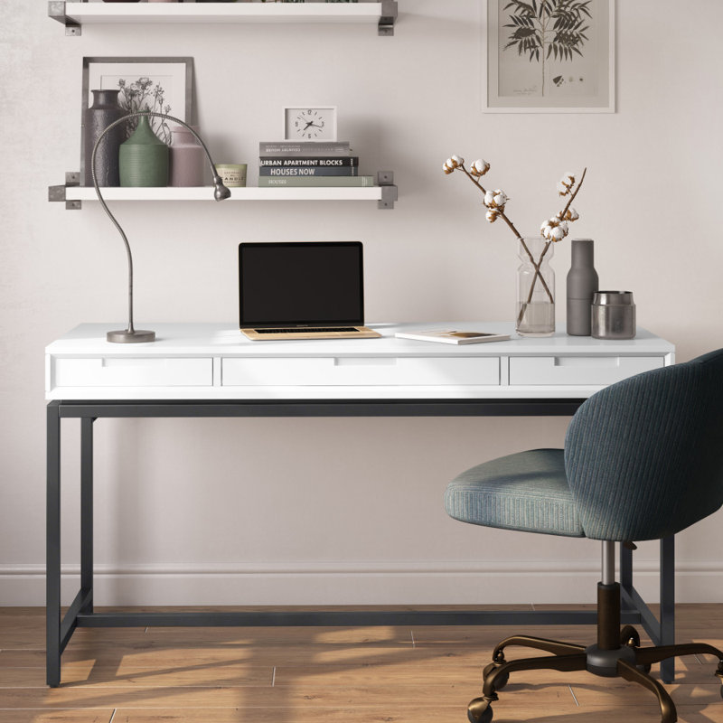 Bureau d'écriture en bois massif avec plateau pour clavier Lars, H 31,50 po x l 60 po x P 24 po, Blanc/Noir