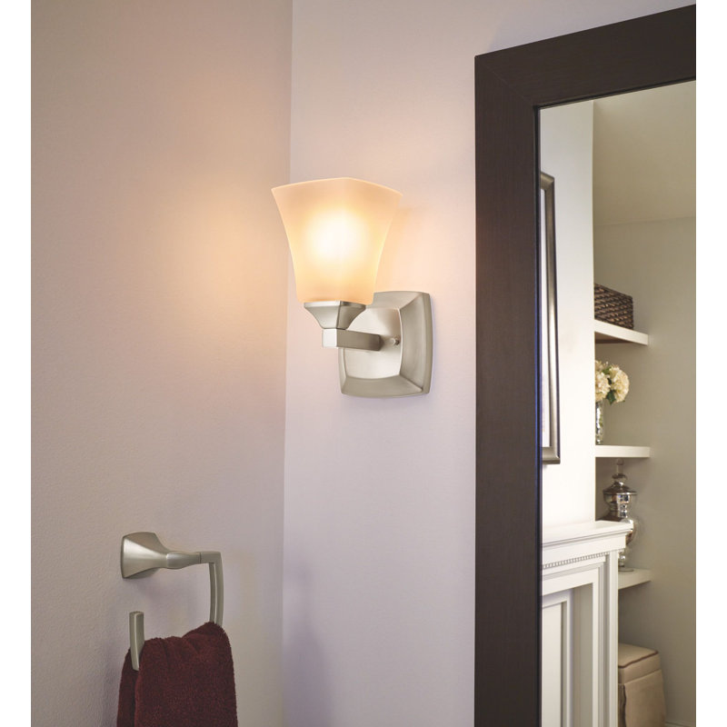 Voss 1-Light Bath Sconce, Brushed Nickel