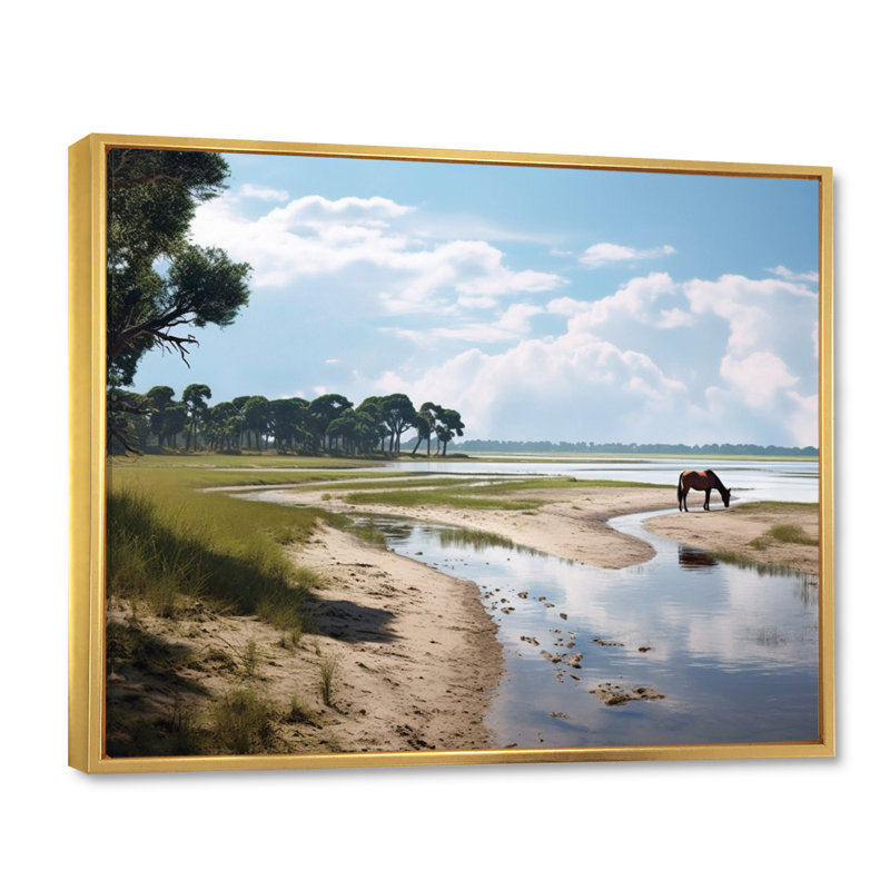 Georgia's Beach Solitude sur toile, H 24 po x l 32 po x P 1 po, Cadre flottant doré