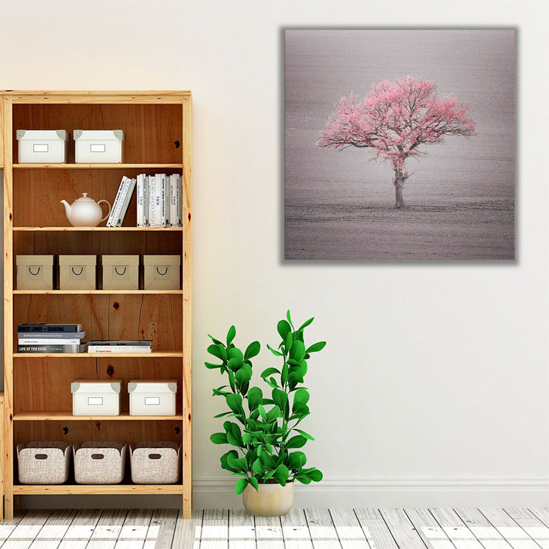 «Single Tree in Foggy Grassfield», reproduction d'art sur toile, H 12 po x l 12 po
