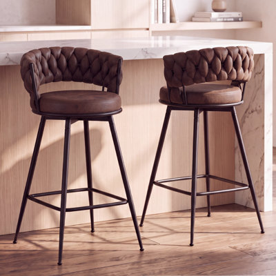 Tabouret de bar moderne en tissu de suède brun foncé avec dossier tissé et tabouret à hauteur de comptoir fixe en métal noir pour cuisine