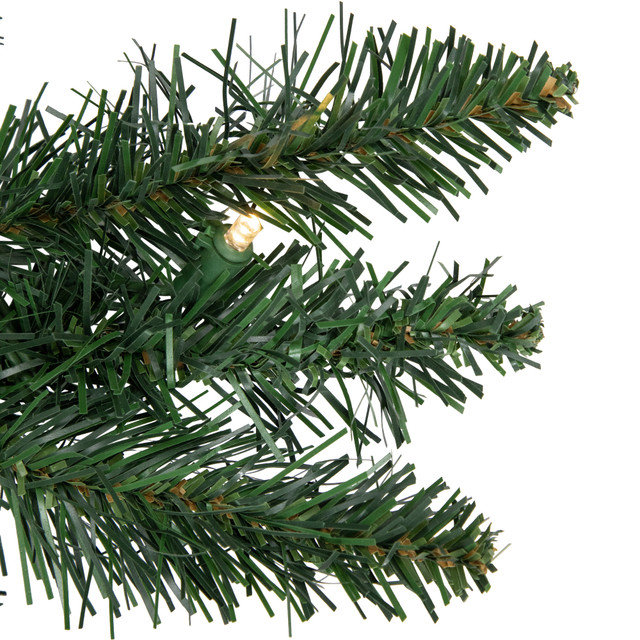 Guirlande de Noël 50 pi pré-éclairée avec sapin de Buffalo, 50 pi x 12 po