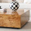 Table basse simple de style français