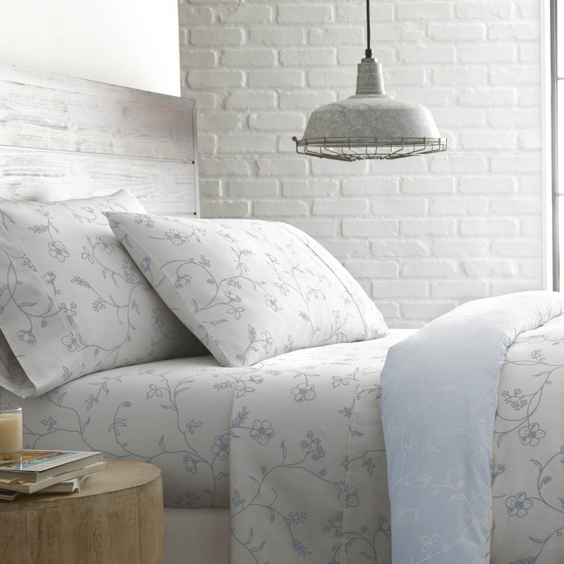 Sweetbrier 300 Thread-Count Long-Staple Cotton Sateen Duvet Cover Set, Full/Queen Duvet Cover + 2 Shams, Blue