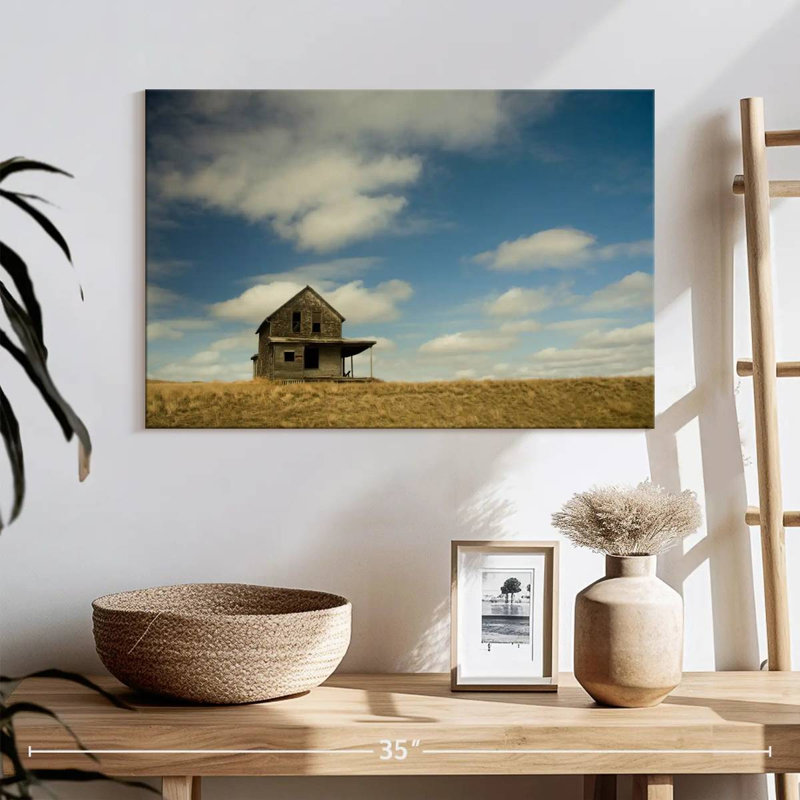 Lilie Vintage Farmhouse, 26" H x 39" W