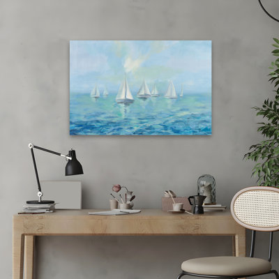 Bateaux dans la brume côtière; Nautique bleu gris blanc bateau turquoise