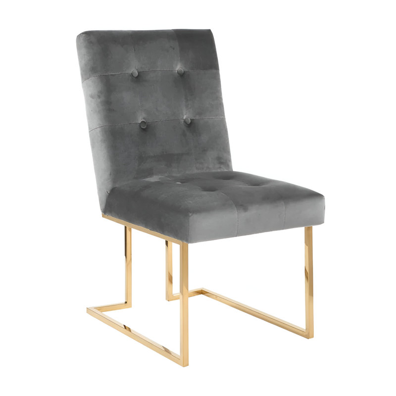 Chaise Than, Gris