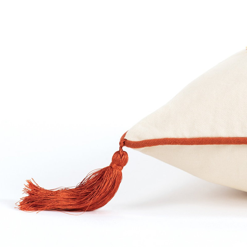 Coussin lombaire blanc et rouge
