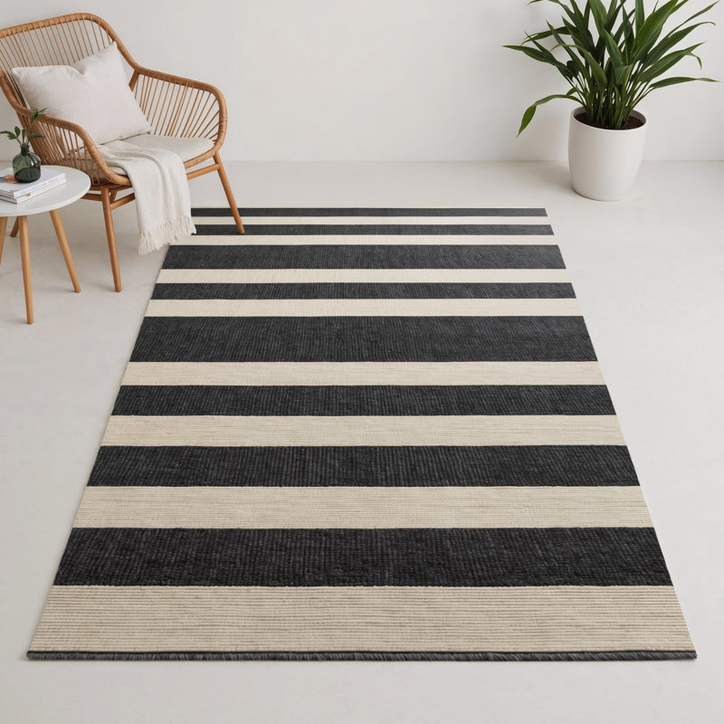 HorizontalStripes Beige Indoor and Outdoor Area Rug, Rectangle 5' x 7'