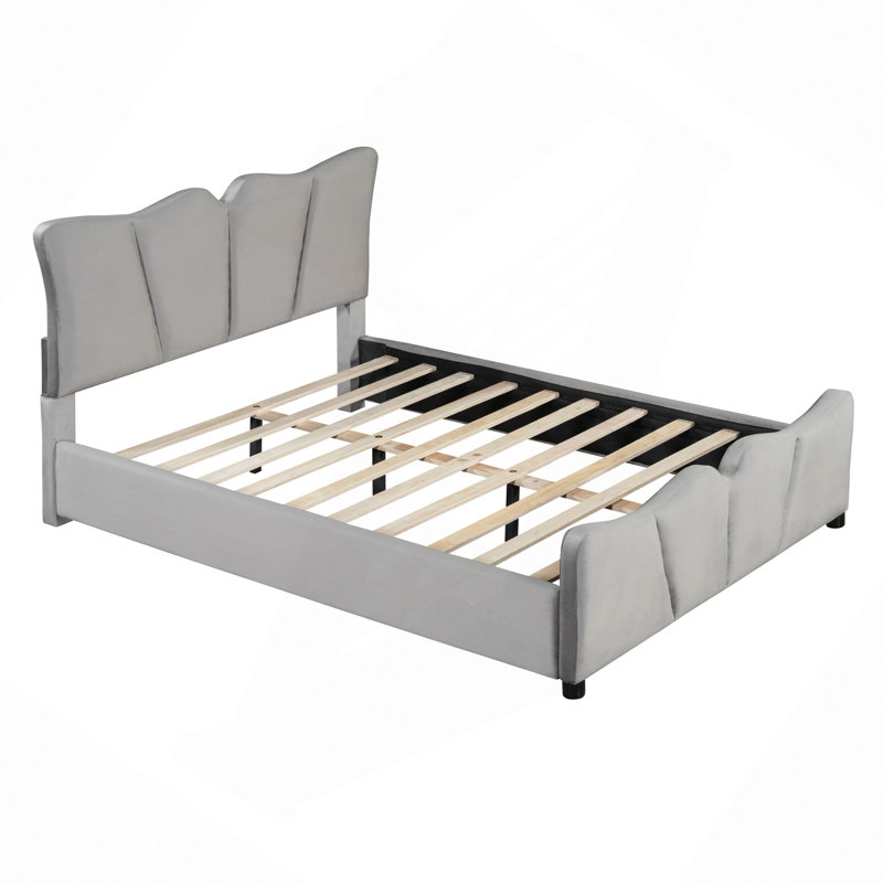 Lit plateforme tapissier en velours