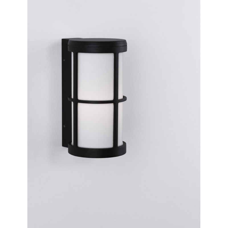 Outdoor Armed Sconce, Black