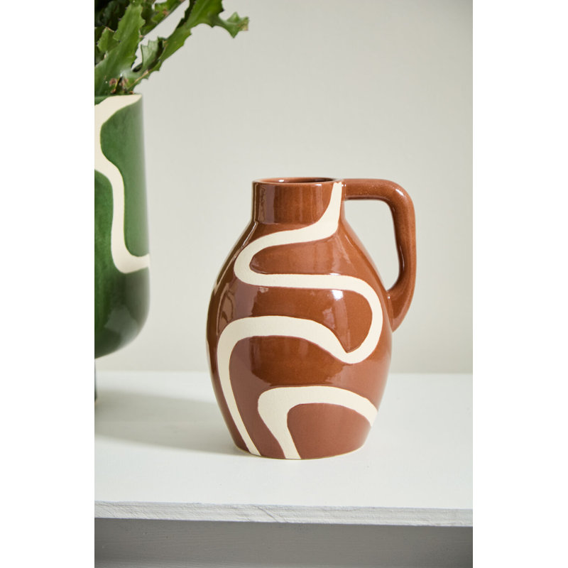 Curvature Jug 10"x 12"