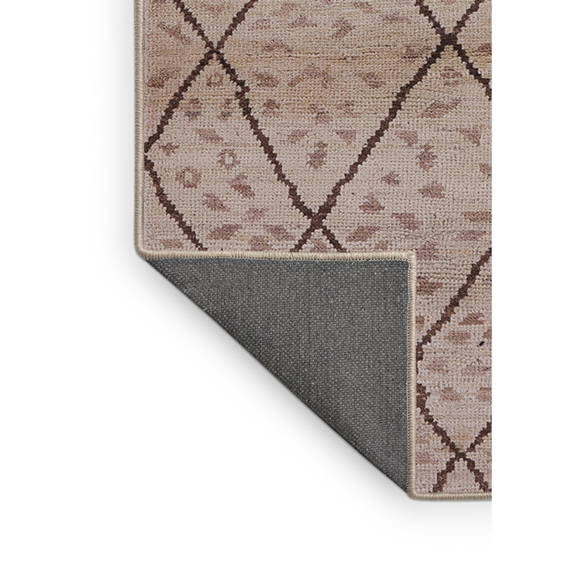 Wolfforth Geometric Indoor Rug, Rectangle 7' x 9'