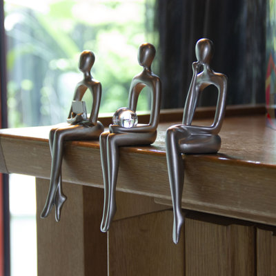 Adam et ses amis, décorateurs de tablettes, penseur, diseuse de bonne aventure, lecteur, sculpture | 3 pièces