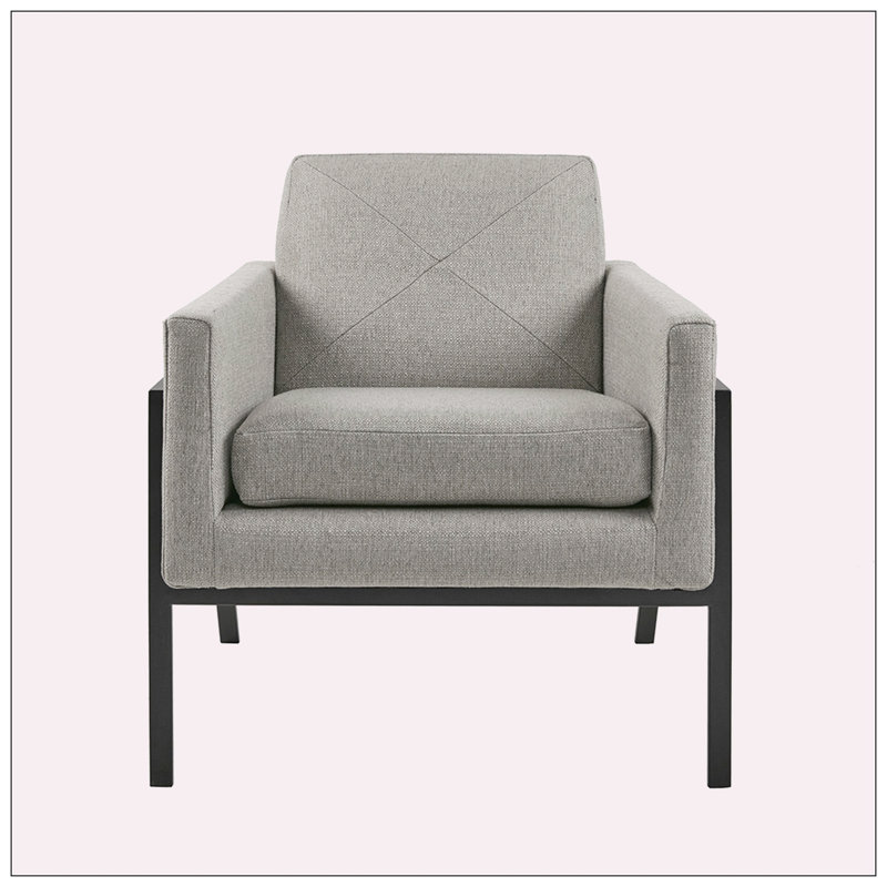 Fauteuil large 30,00 po Nisrine