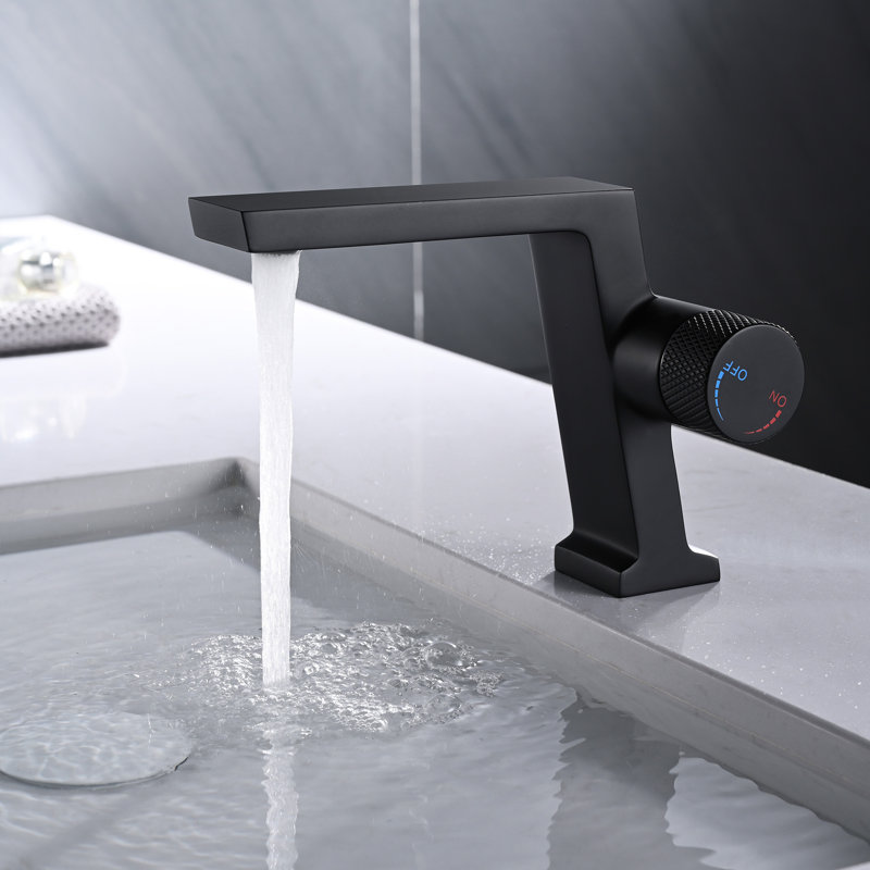 Single-Hole Single-handle Bathroom Faucet, Matte Black