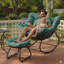 Fauteuil à bascule vert clair avec repose-pieds, fauteuil en osier résistant aux intempéries et coussins-1787604444