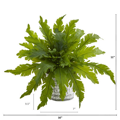 Plantes artificielles en pot de fleurs